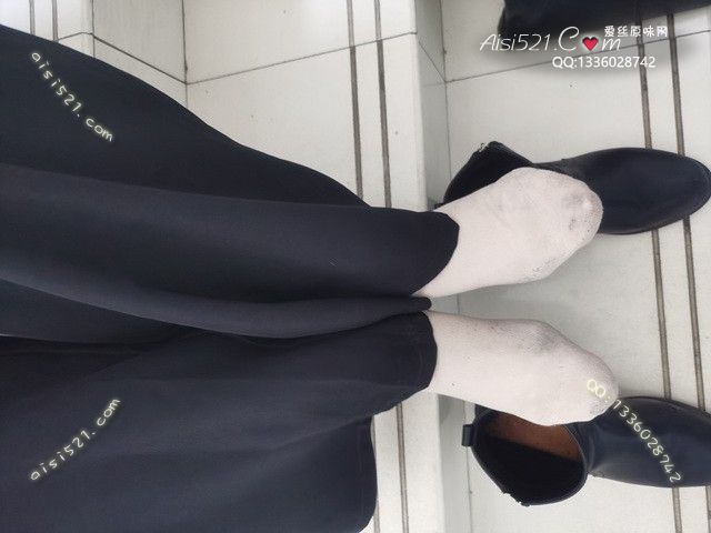 原味丝袜|袜类,臭棉袜,爱丽丝(此活动可指定MM,但袜类随机)——2023年02月份顾客预订珠宝02棉袜