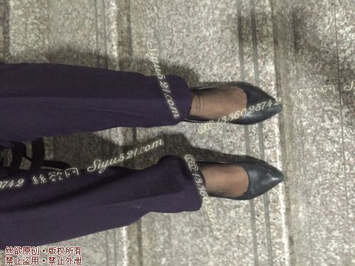 原味丝袜|袜类,臭短丝袜,爱丽丝(本土的BYD)——2017年9月下旬顾客订购(特选-珠宝29妹妹-高跟黑丝),此活动免费拍摄打包图