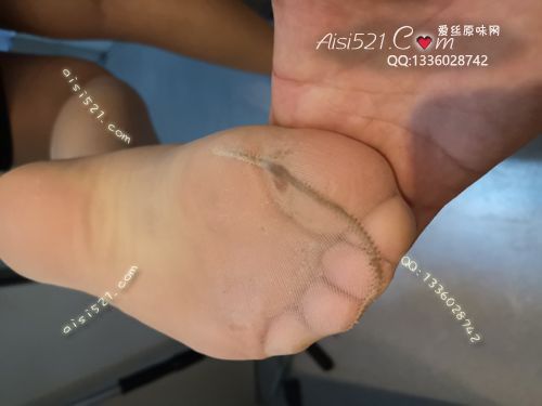 原味丝袜|袜类,臭连裤袜,爱丽丝(本土的BYD)——2018年6月初、中旬顾客订购(咖啡店经理-肉丝),此活动免费拍摄打包图