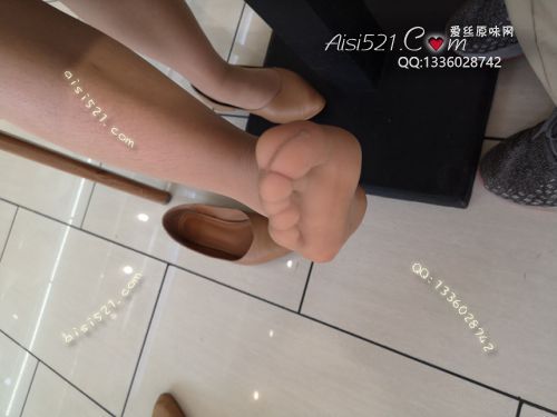 原味丝袜|袜类,臭连裤袜,致命臭(此活动MM随机,不能指定)——2018年8月初旬顾客订购致命臭活动MM(品牌甜点店-肉丝连裤)现收足底实拍