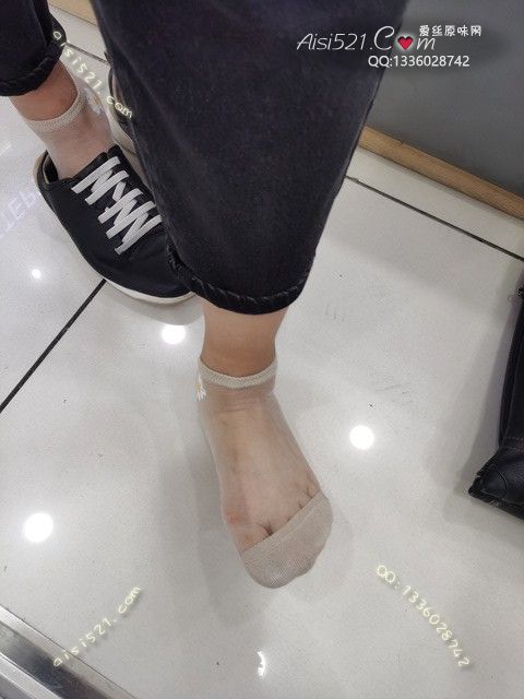 原味丝袜|袜类,臭短丝袜,爱丽丝(此活动可指定MM,但袜类随机)——2023年09月份顾客预订导购45卡通丝