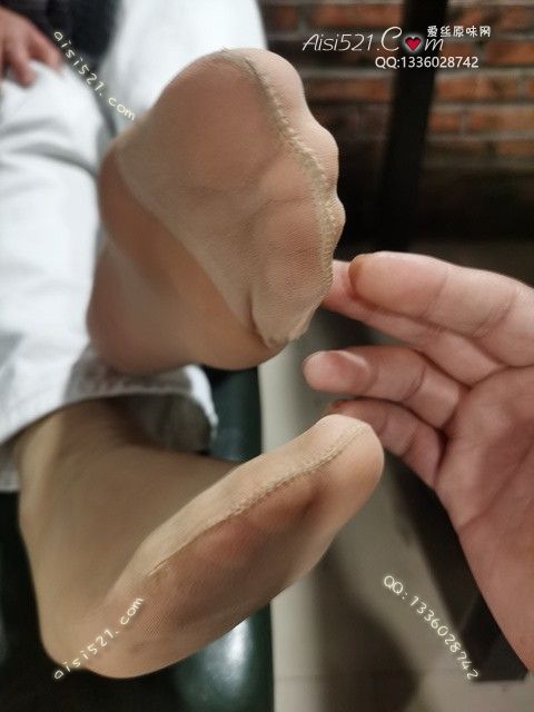 原味丝袜|袜类,臭短丝袜,致命臭(此活动MM随机,不能指定)——2023年10月份顾客预订烤肉09肉丝