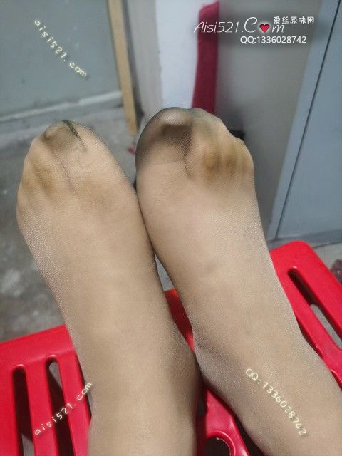 原味丝袜|袜类,臭连裤袜,爱丽丝(此活动可指定MM,但袜类随机)——2024年06月份顾客预订奢04肉色连裤