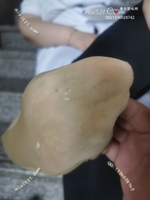 原味丝袜|袜类,臭船袜,爱丽丝(此活动可指定MM,但袜类随机)——2024年08月份顾客预订珠宝02恶臭级别船袜