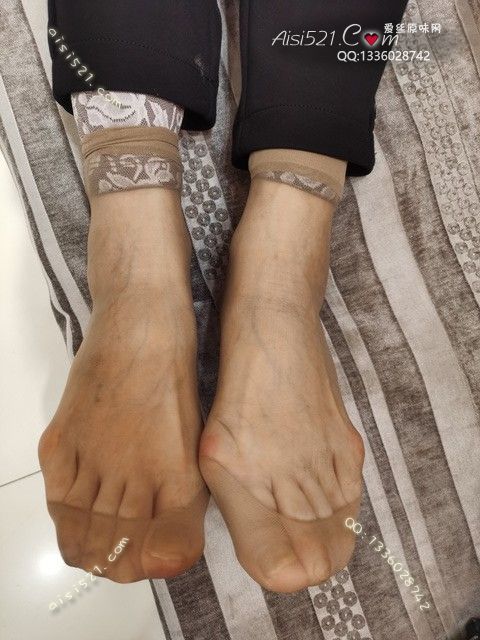 原味丝袜|袜类,臭短丝袜,爱丽丝(此活动可指定MM,但袜类随机)——2024年10月份顾客预订导购03性感咖啡丝
