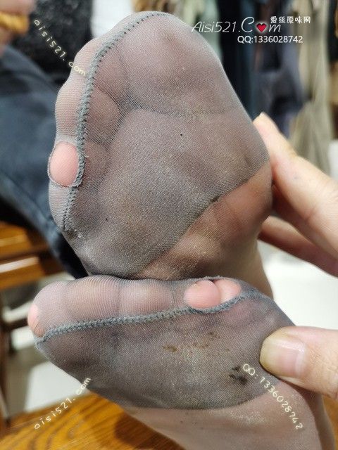 原味丝袜|袜类,臭短丝袜,爱丽丝(此活动可指定MM,但袜类随机)——2024年12月份顾客预订导购04汗透高跟灰丝