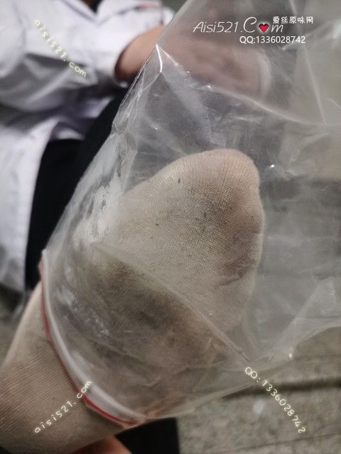 原味丝袜|袜类,臭棉袜,爱丽丝(此活动可指定MM,但袜类随机)——2025年02月份顾客预订珠宝02棉袜