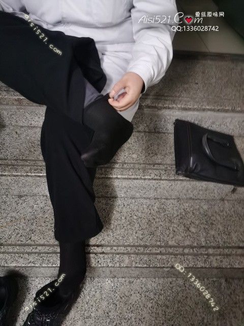 原味丝袜|袜类,臭棉袜,致命臭(此活动MM随机,不能指定)——2025年02月份顾客预订珠宝02棉袜