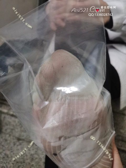 原味丝袜|袜类,臭短丝袜,爱丽丝(此活动可指定MM,但袜类随机)——2025年03月份顾客预订珠宝02蝴蝶结堆堆袜