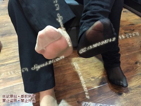 原味丝袜|袜类,臭短丝袜,爱丽丝(本土的BYD)——2015年2月初顾客订购专柜08妹妹工作丝袜(专柜08MM-短丝),此活动免费拍摄打包图
