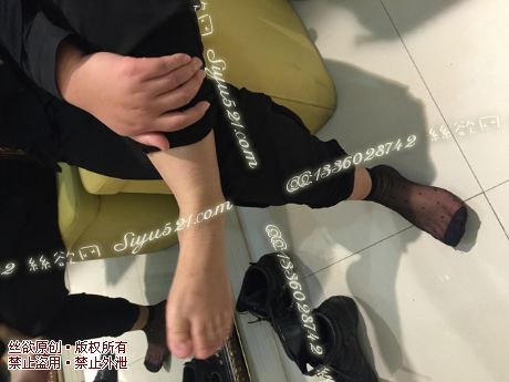 原味丝袜|袜类,臭短丝袜,爱丽丝(本土的BYD)——2015年12月下旬顾客订购服装导购04妹妹工作丝袜(特选-服装导购04妹妹-黑丝),此活动免费拍摄打包图