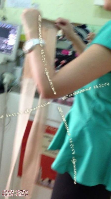 原味丝袜|袜类,臭连裤袜,丝袜也疯狂——2013-9-6日化妆品专柜销售MM工作丝裤取货流程截图(5条起订,下单请选择订购数量,如需真空袋打包需额外附送20元红包)
