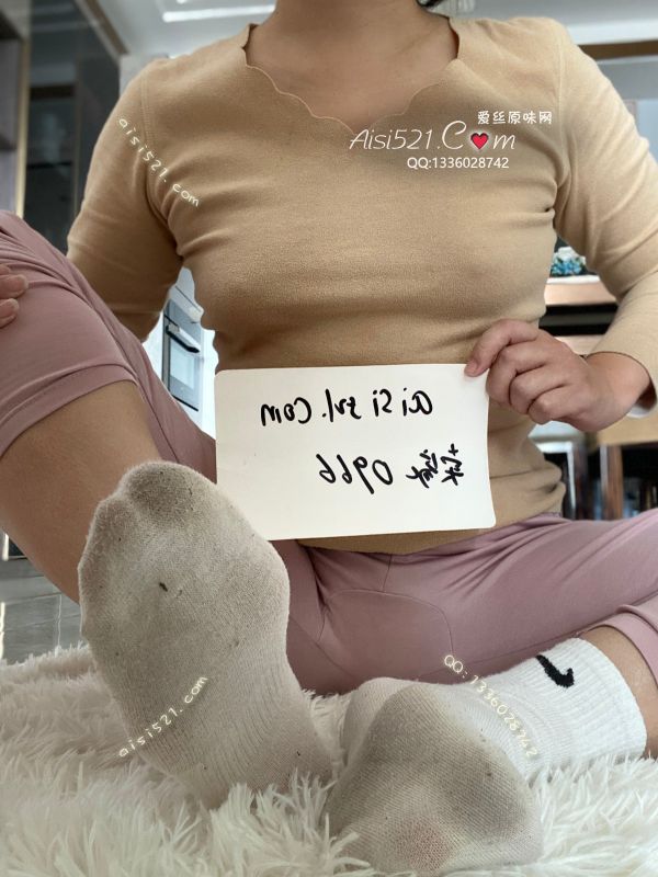 超赞暴臭棉袜，满屋飘香，喜欢重口袜袜快来找我哦原味丝袜|袜类臭棉袜