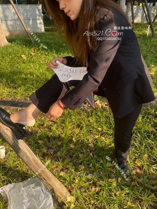原味丝袜|袜类,臭船袜,包芯丝船袜，触感非常好，吸味存味，汗渍发黄浓重穿了7天，味道很重酸上头，尽快下单