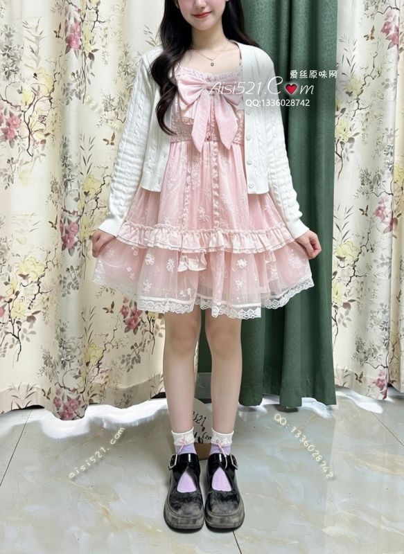 【本页面出蝴蝶卡扣JK鞋一双】鞋舌翻开一股陈年酸臭，贱狗直接埋脸深呼吸。原味女鞋|鞋类休闲平底