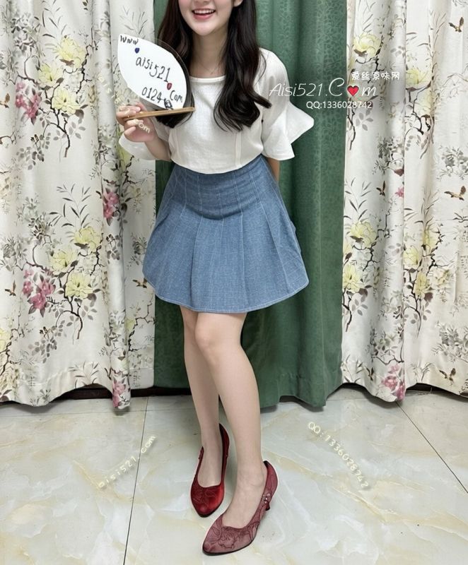 原味女鞋|鞋类,凉鞋拖鞋,【臭鞋一双】舌头刮干净臭鞋每一道黑印，咸酸味全吞肚里。吃完还得说谢谢主人赏饭。