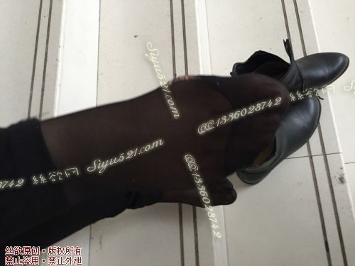 原味丝袜|袜类,臭短丝袜,致命臭(此活动MM随机,不能指定)——2016年12月下旬顾客订购致命臭活动MM(黑丝)现收足底实拍,不可选择MM,免费附带无水印高清收购足底实拍图。