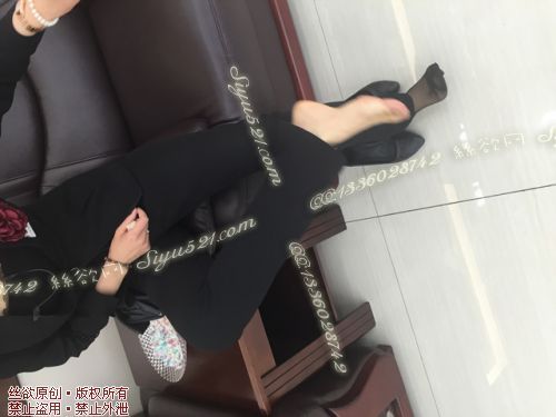 原味丝袜|袜类,臭短丝袜,致命臭(此活动MM随机,不能指定)——2017年4月初、中旬顾客订购致命臭活动MM(黑丝)现收足底实拍,不可选择MM,免费附带无水印高清收购足底实拍图。