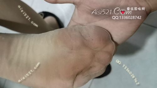 原味丝袜|袜类,臭连裤袜,爱丽丝(此活动可指定MM,但袜类随机)——2019年6月初旬顾客订购(咖啡店经理-肉丝连裤),此活动免费拍摄打包图