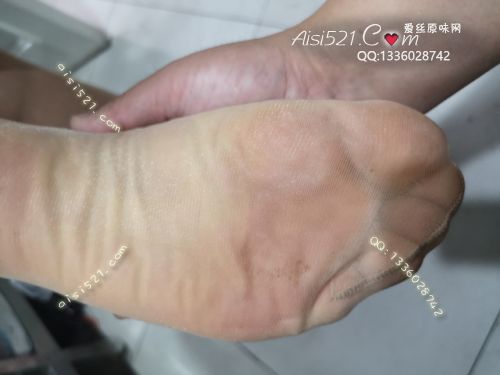 原味丝袜|袜类,臭短丝袜,致命臭(此活动MM随机,不能指定)——2019年8月份海外顾客顾客订购10双丝袜送2双,现收足底实拍