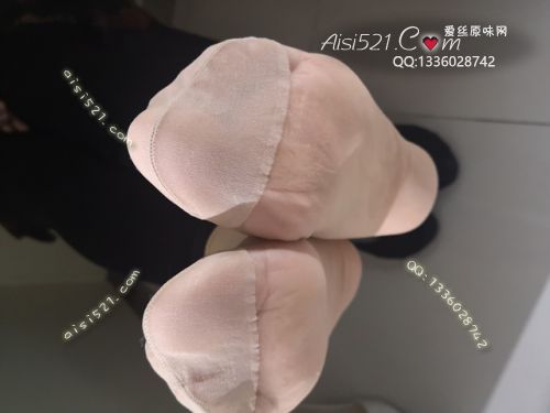原味丝袜|袜类,臭短丝袜,致命臭(此活动MM随机,不能指定)——2019年末顾客订购(导购熟女肉丝)现收足底实拍