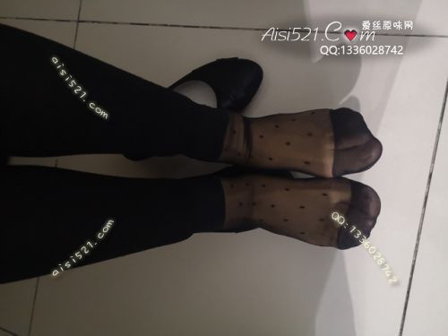 原味丝袜|袜类,臭短丝袜,致命臭(此活动MM随机,不能指定)——2020年5月份顾客订购(导购黑丝 02)现收足底实拍