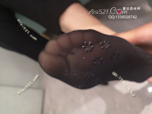 原味丝袜|袜类,臭船袜,致命臭(此活动MM随机,不能指定)——2020年7月份顾客订购(导购船袜)现收足底实拍