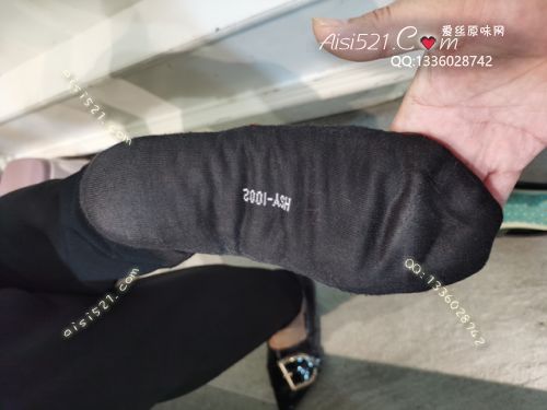 原味丝袜|袜类,臭短丝袜,致命臭(此活动MM随机,不能指定)——2020年10月份【买2增1活动期间】顾客订购(导购卡通丝)现收足底实拍