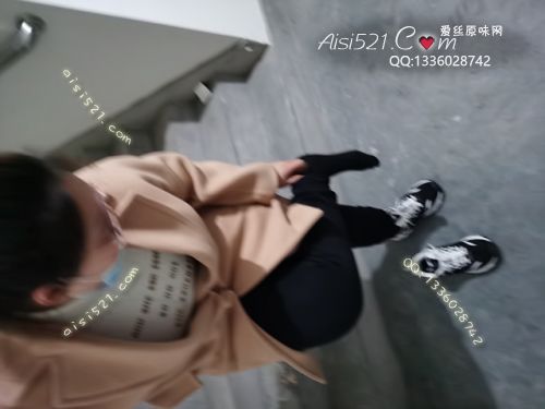 原味丝袜|袜类,臭棉袜,致命臭(此活动MM随机,不能指定)——2020年10月份顾客订购(珠宝02棉袜)现收足底实拍